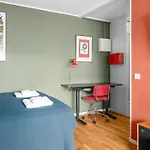 Wehost Spacious Traveller\'S Hq Above Metro @Vilhonvuorenkuja 16