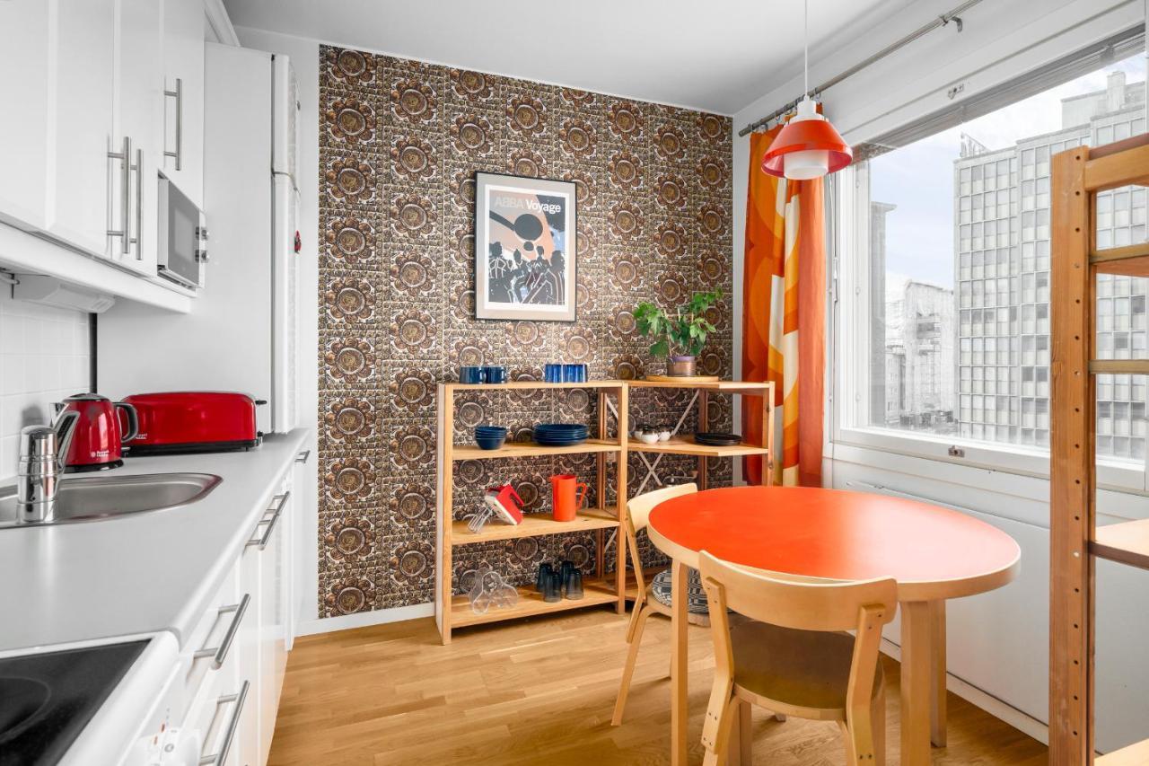 Wehost Spacious Traveller's Hq Above Metro @vilhonvuorenkuja 16 Appartamento